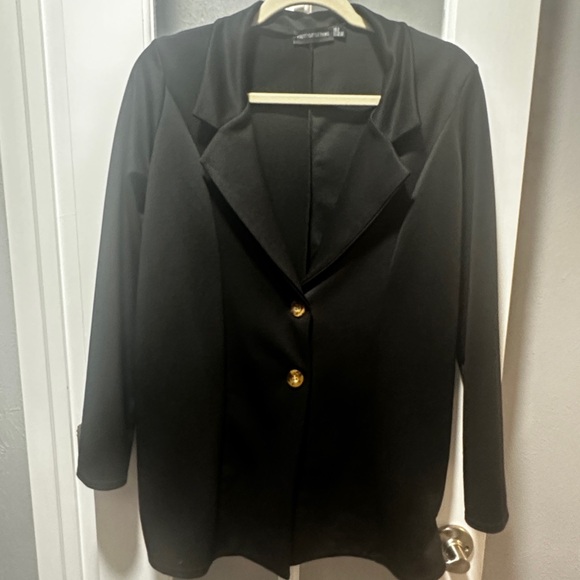 Black Oversized Drapey Button Detail Blazer. - Picture 1 of 4